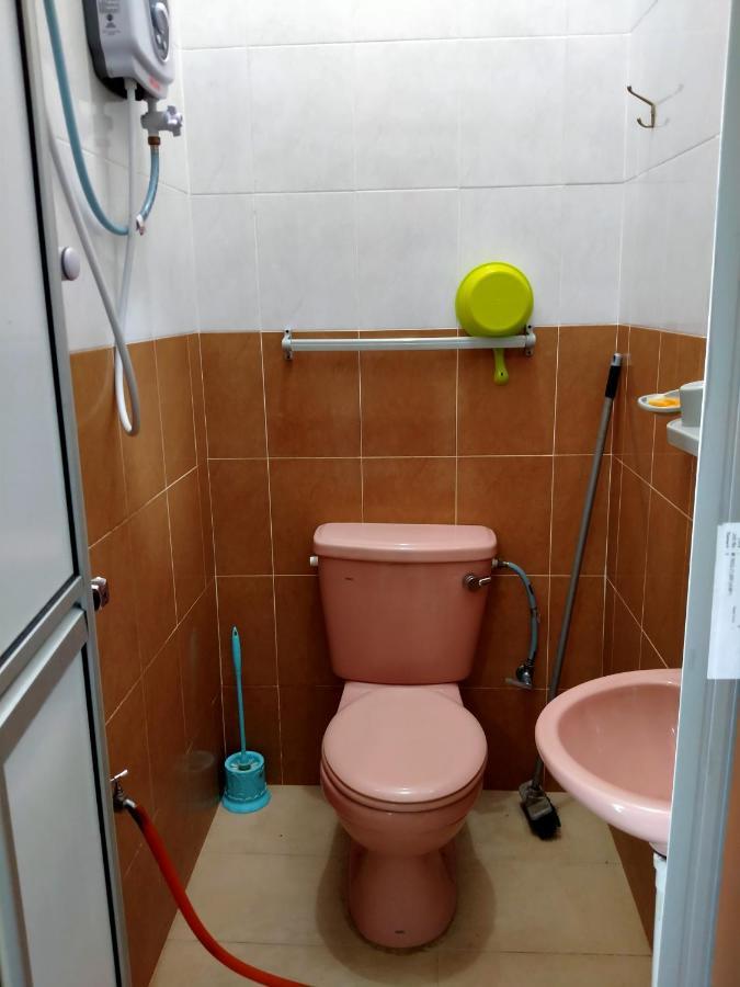 Penginapan Mycj - Roomstay Kuala Terengganu Exterior photo
